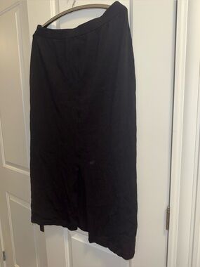 St john wool Black Women's Skirt